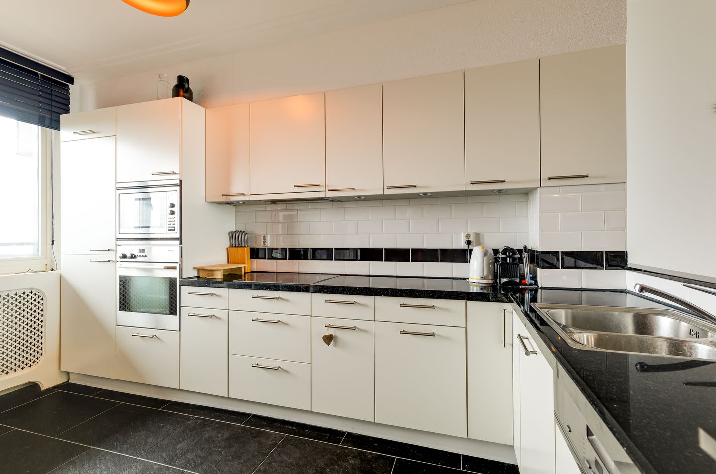 Spacious apartment with panoramic view on the 7th floor in Leiden Lage Mors — 14