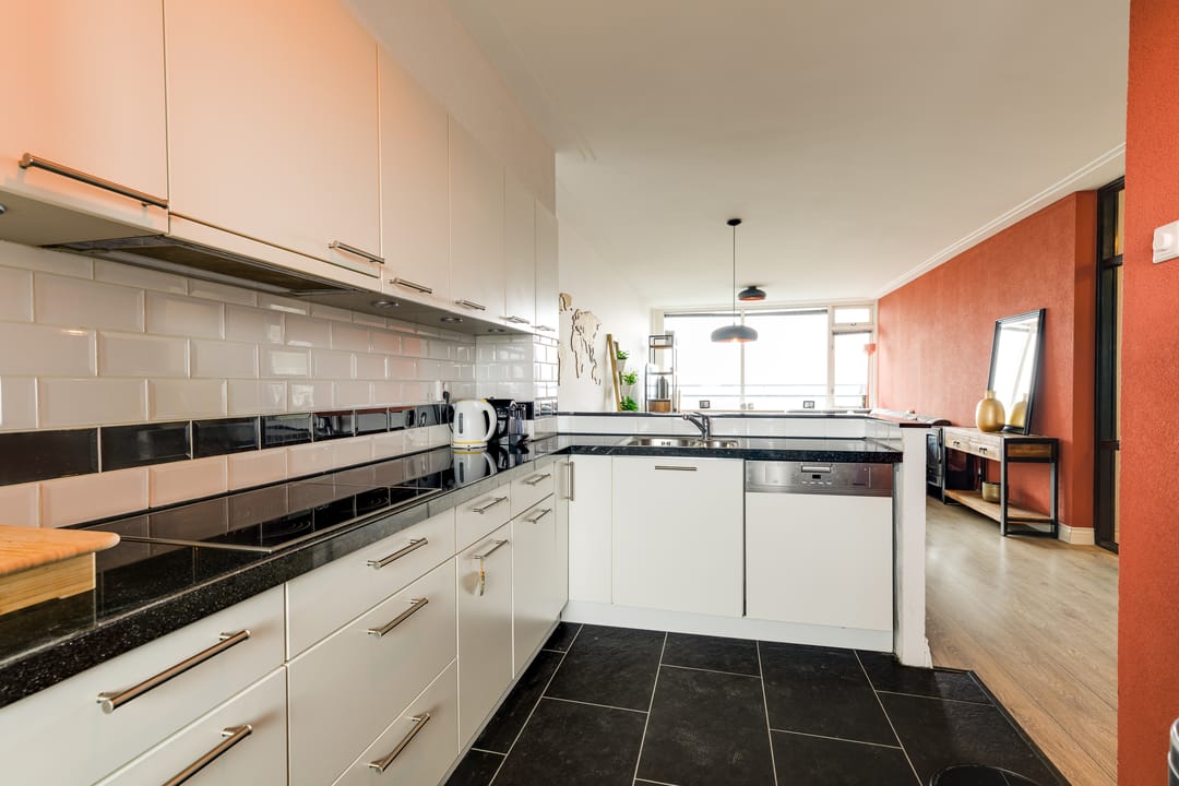 Spacious apartment with panoramic view on the 7th floor in Leiden Lage Mors — 16