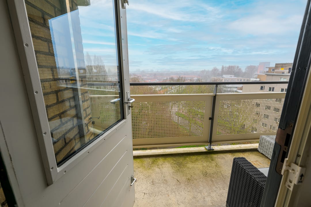 Spacious apartment with panoramic view on the 7th floor in Leiden Lage Mors — 17
