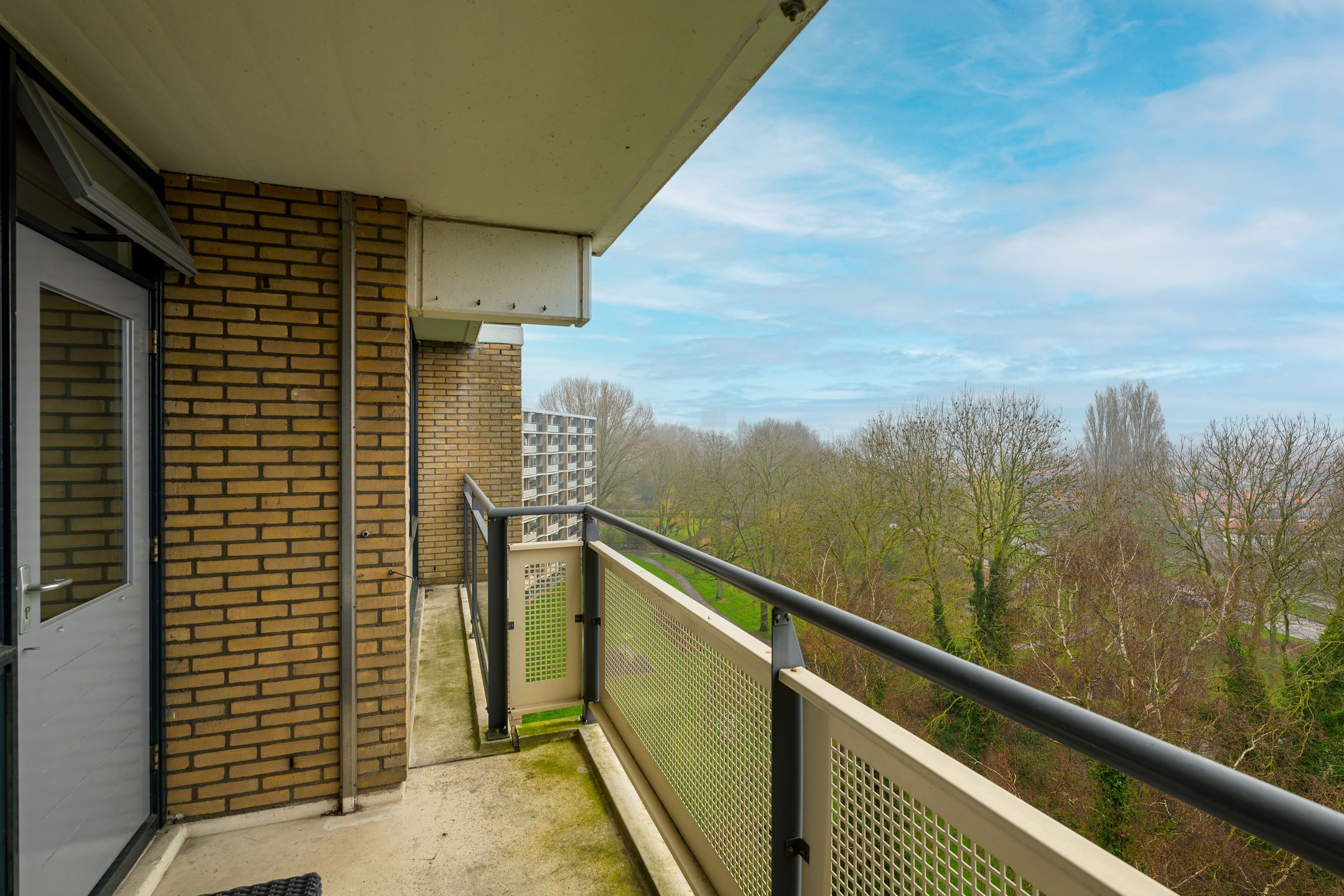 Spacious apartment with panoramic view on the 7th floor in Leiden Lage Mors — 18