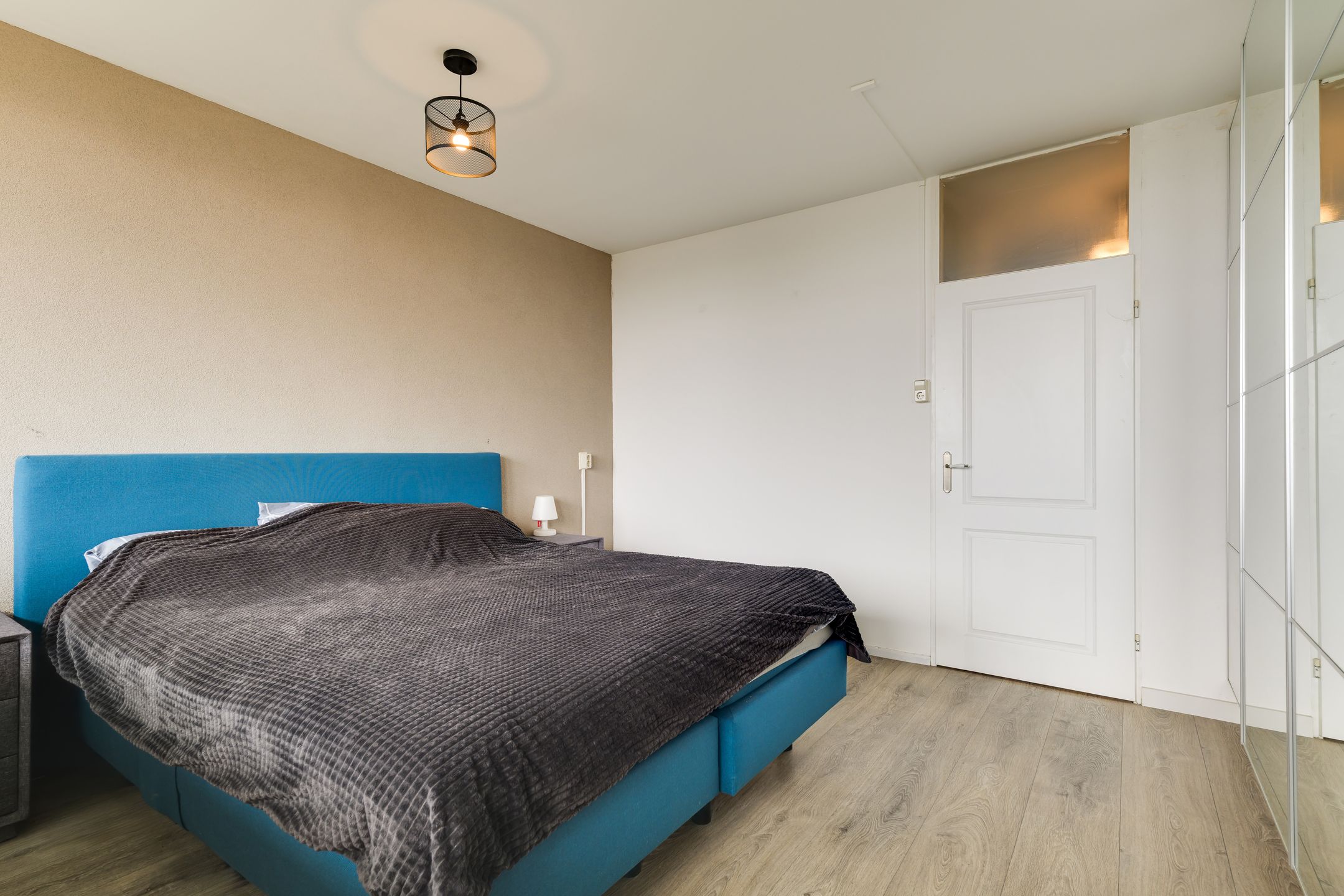 Spacious apartment with panoramic view on the 7th floor in Leiden Lage Mors — 24