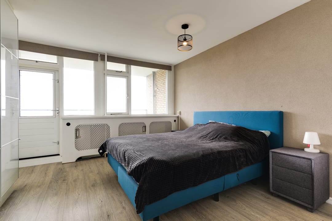 Spacious apartment with panoramic view on the 7th floor in Leiden Lage Mors — 23