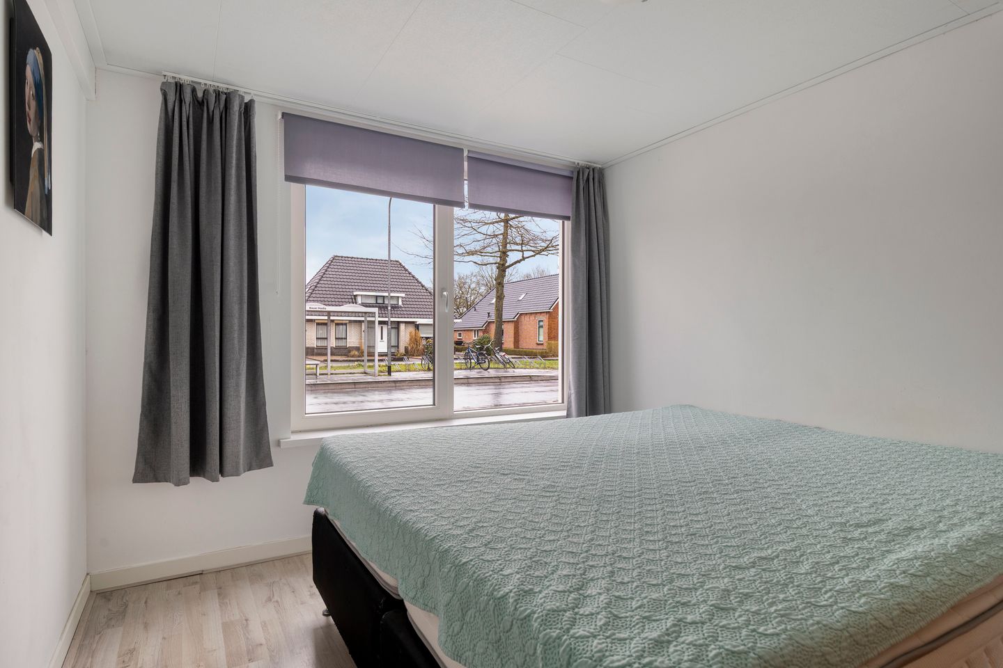 Detached home with potential and spacious garden in De Wilp — 17