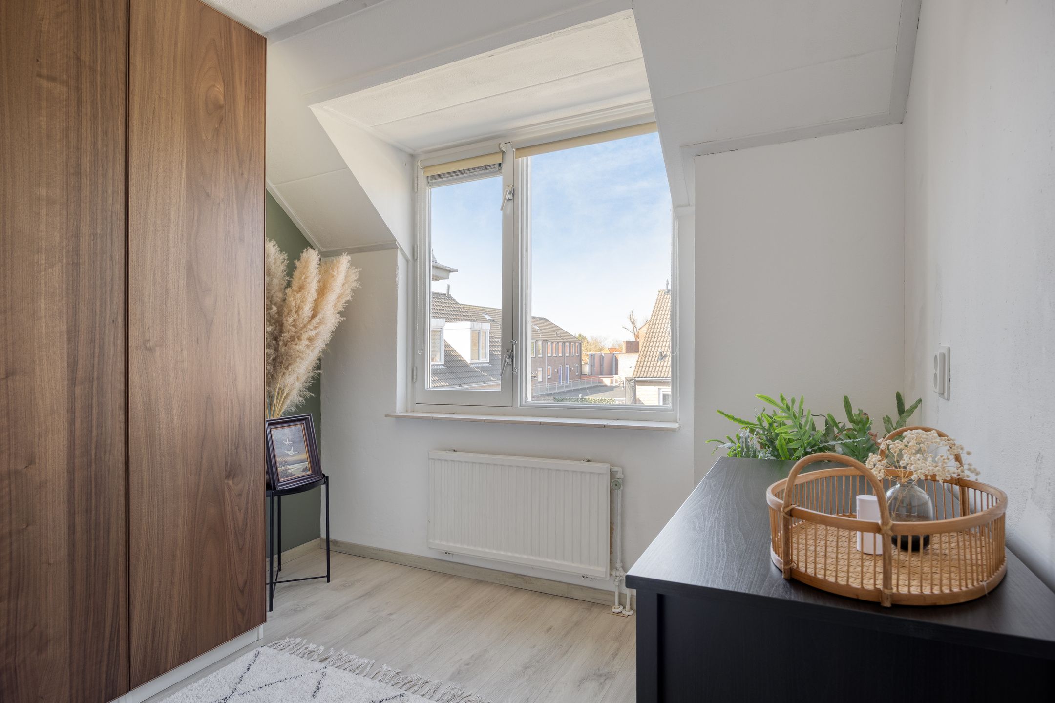 Light and well-maintained maisonette with sunny south-facing roof terrace and private parking in Malden — 23