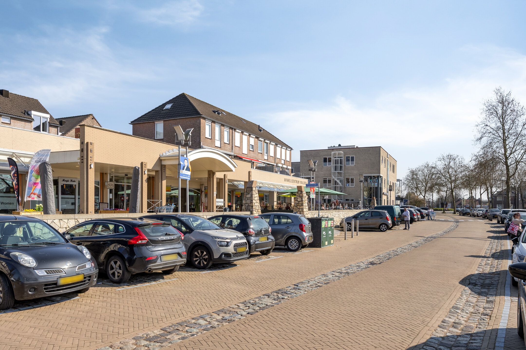 Light and well-maintained maisonette with sunny south-facing roof terrace and private parking in Malden — 41