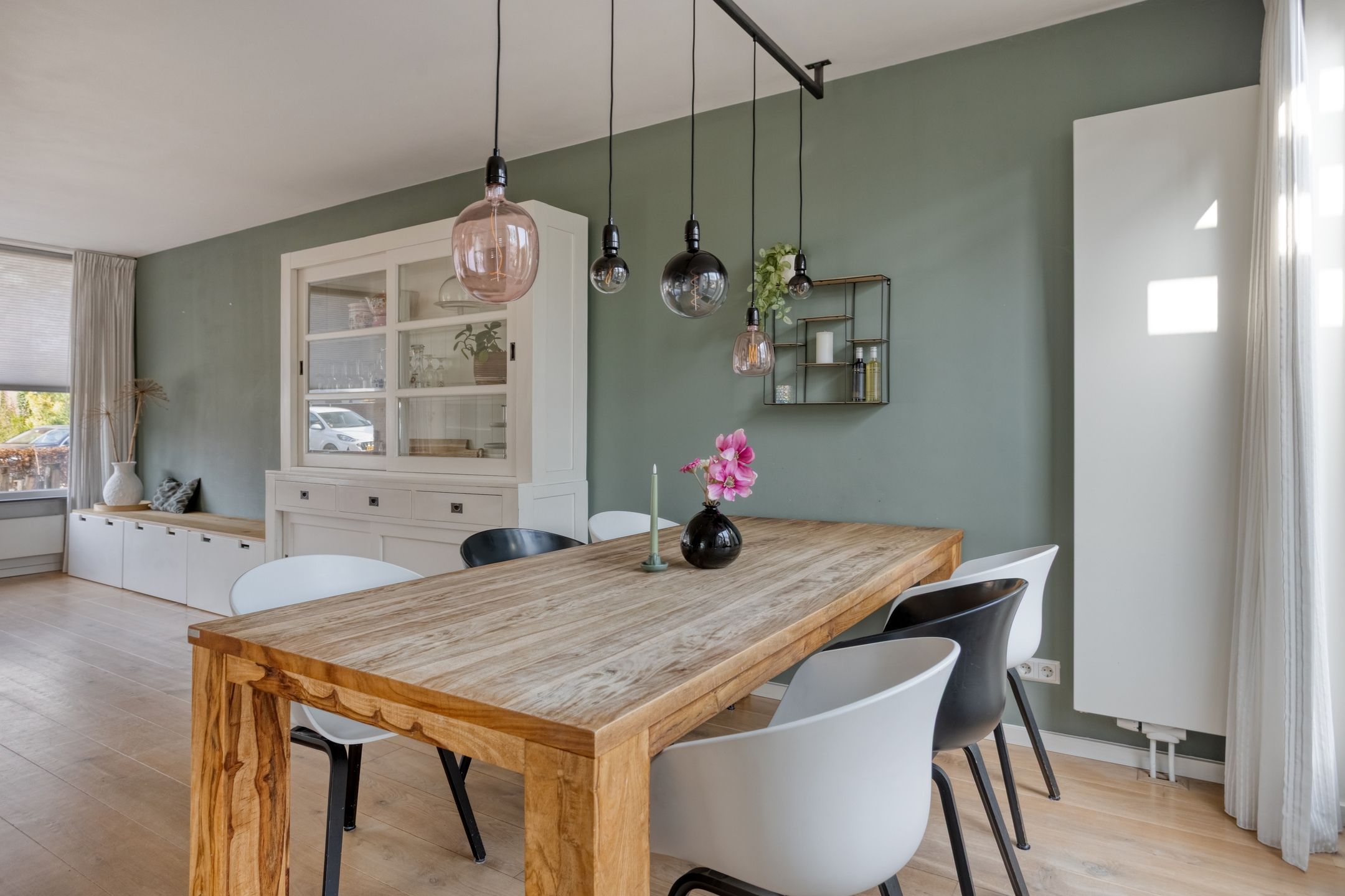 Move-in Ready Semi-Detached House with 4 Bedrooms and Large Garage in Terheijden — 15