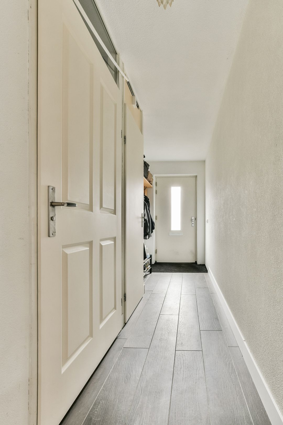 Spacious Family Home with Sunny Garden in Child-Friendly Floriande — 13