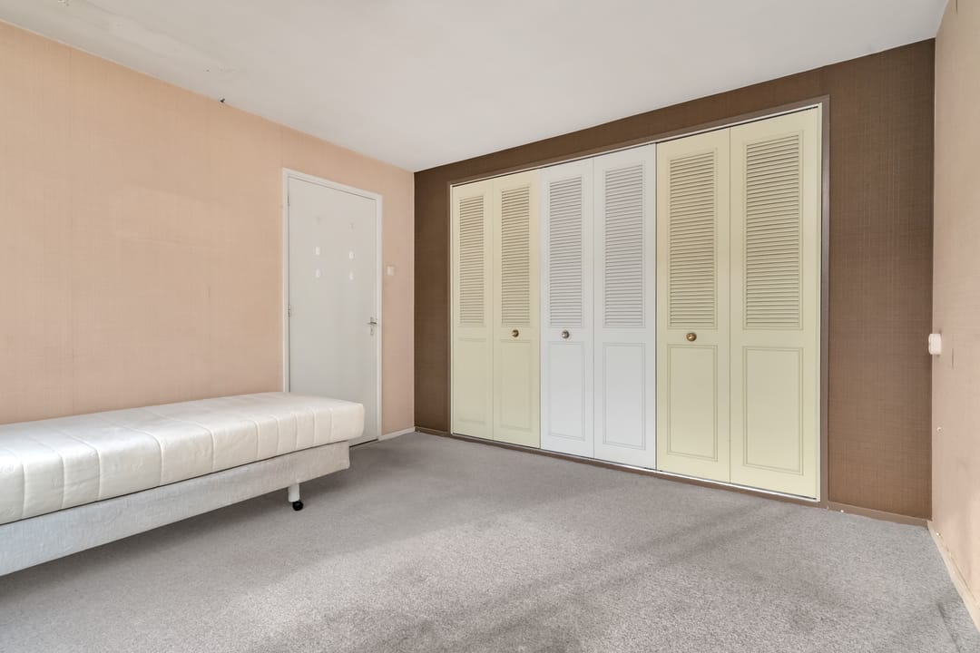 Spacious family home with 4 bedrooms and garden in quiet The Hague location — 18