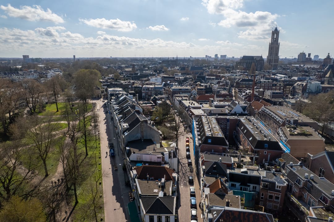 Spacious and light 5-room ground floor apartment in Utrecht city center — 41