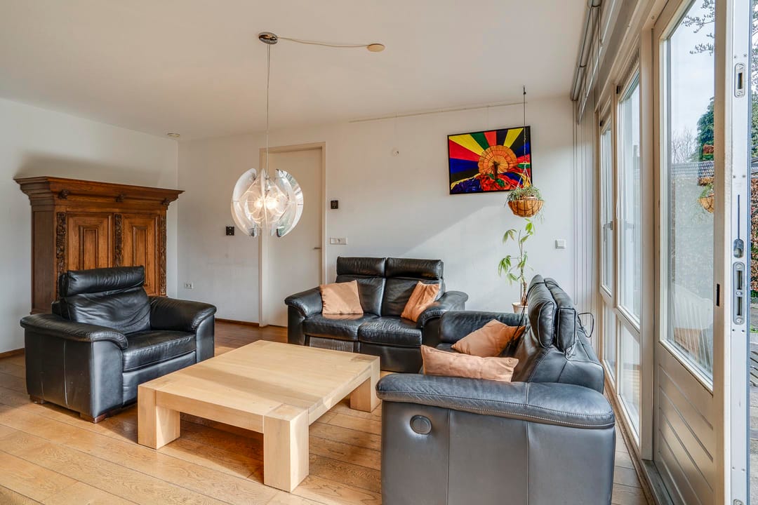 Photo 17 of Spoorstraat 29-A