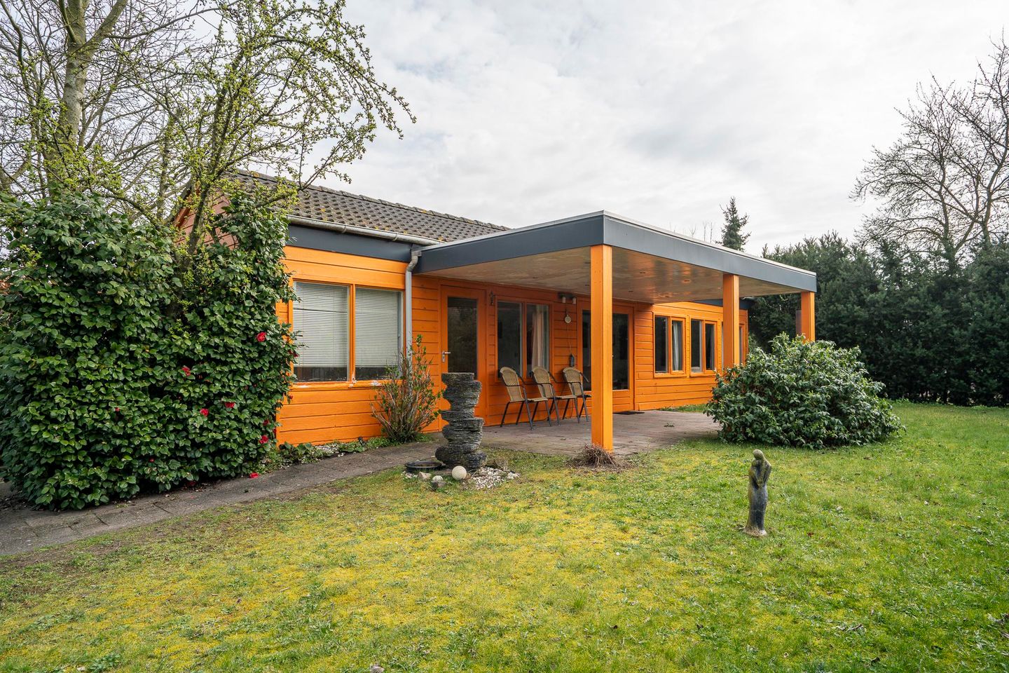 Photo 55 of Spoorstraat 29-A