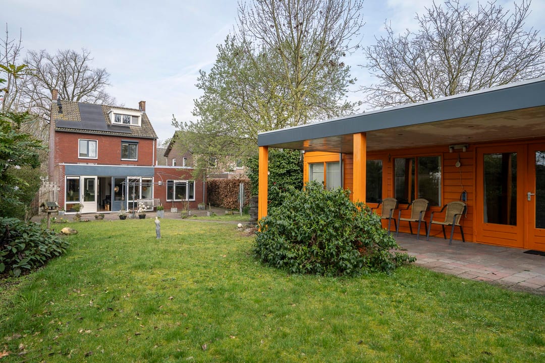 Photo 56 of Spoorstraat 29-A