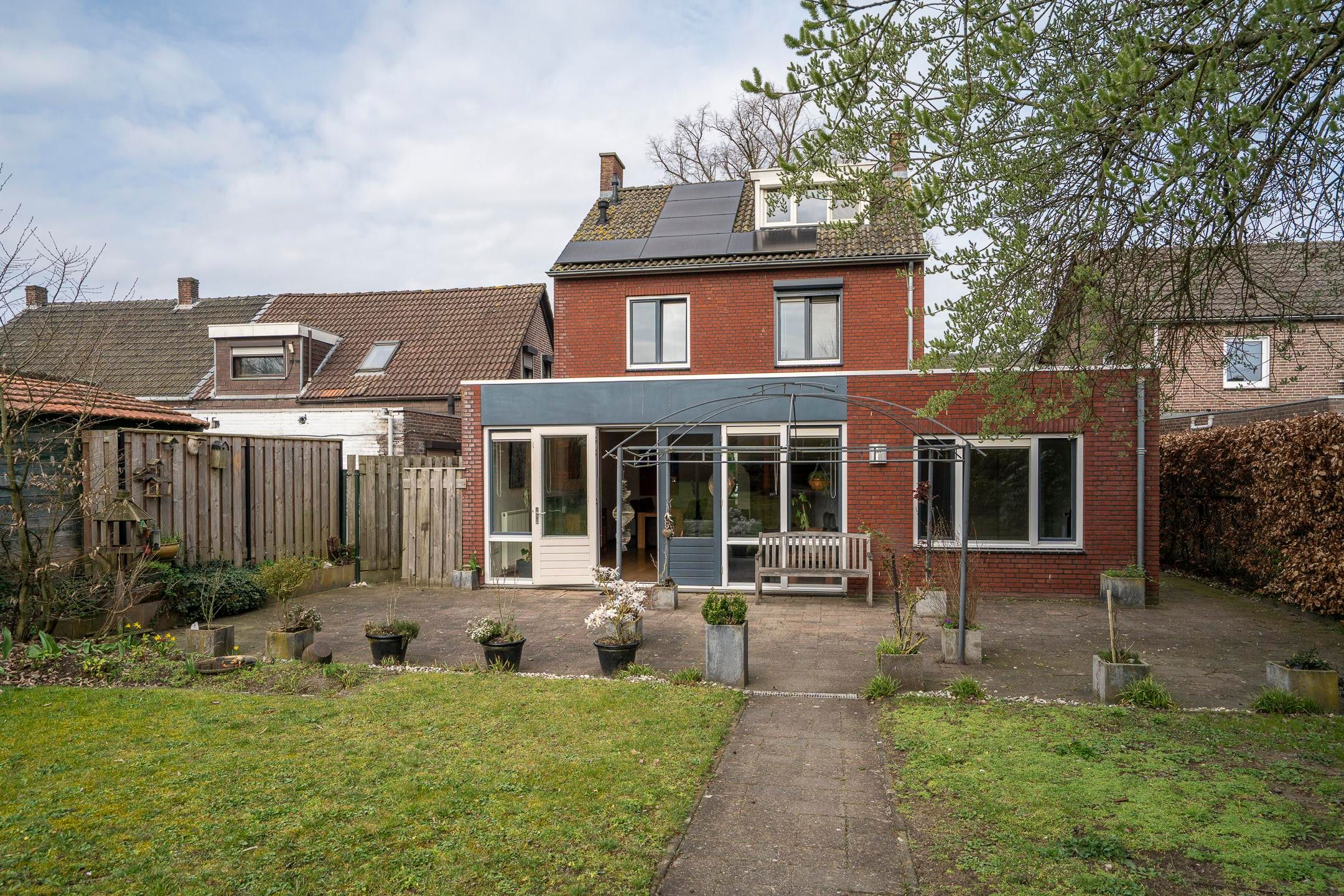 Photo 54 of Spoorstraat 29-A