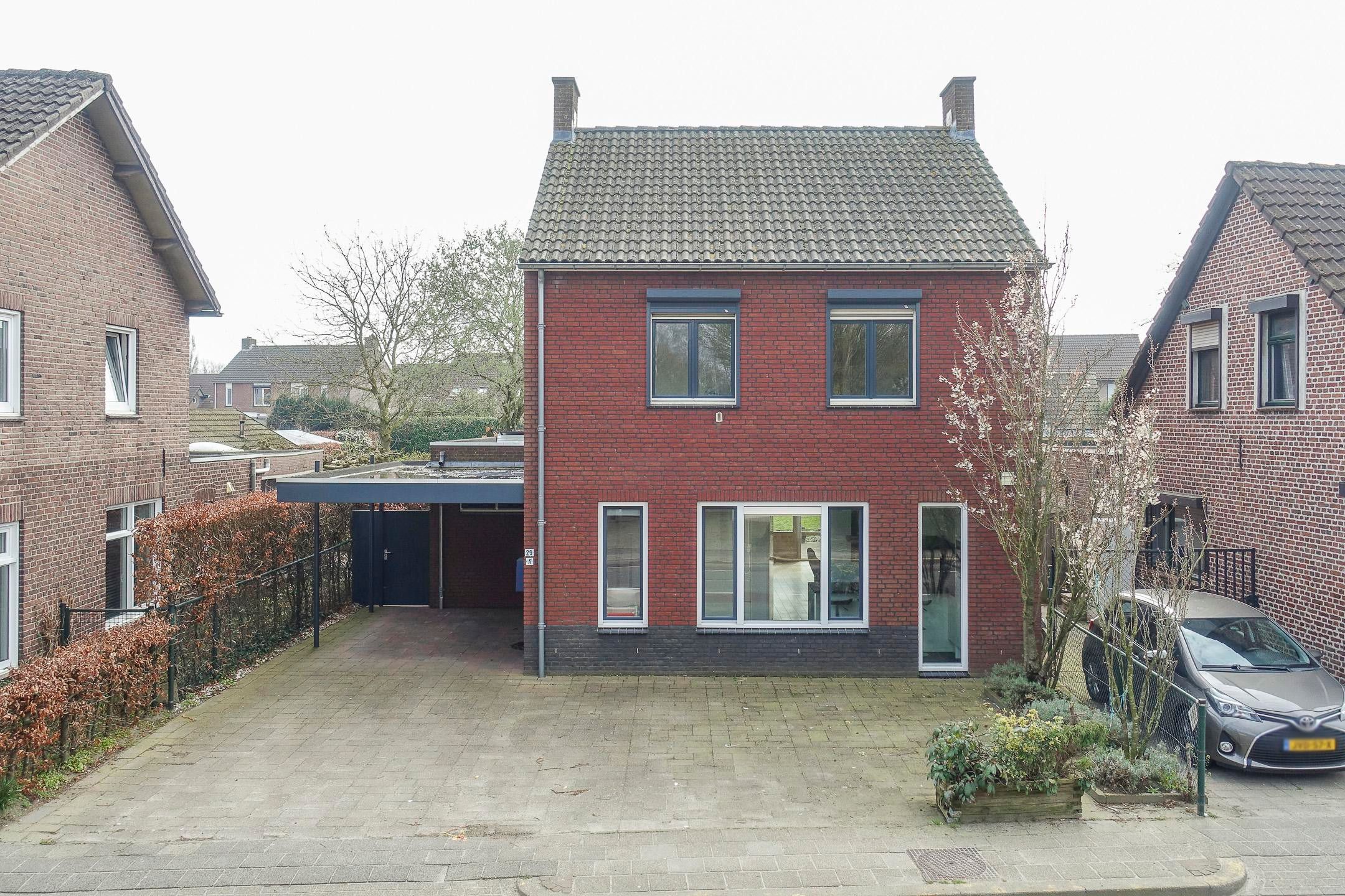 Photo 60 of Spoorstraat 29-A