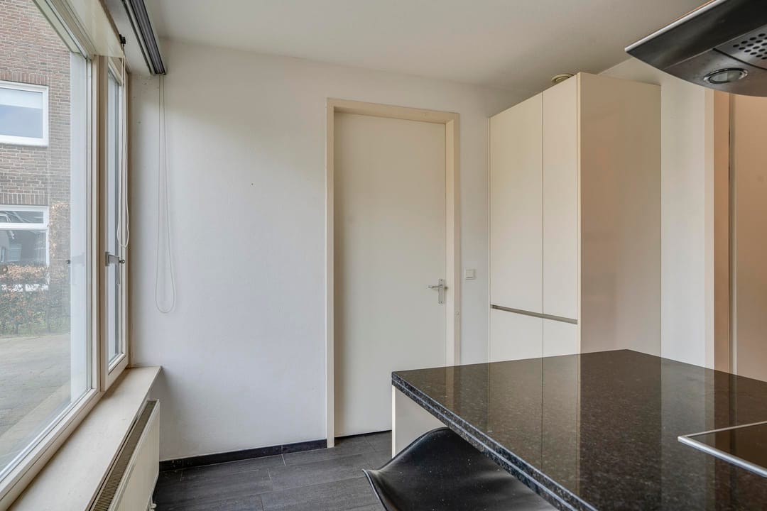 Photo 23 of Spoorstraat 29-A