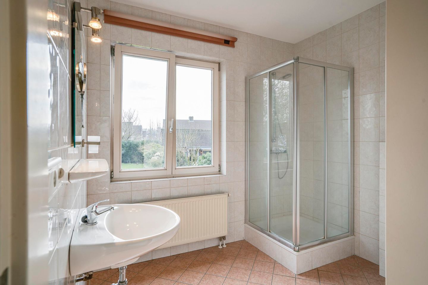 Photo 34 of Spoorstraat 29-A