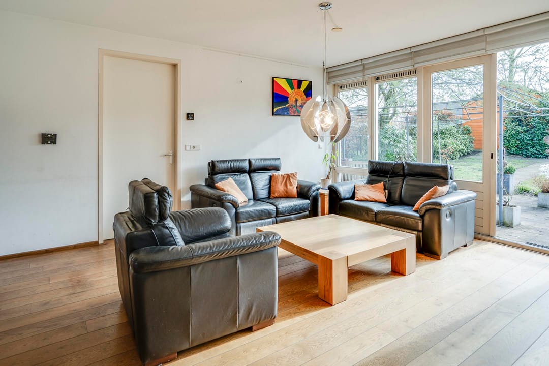 Photo 13 of Spoorstraat 29-A