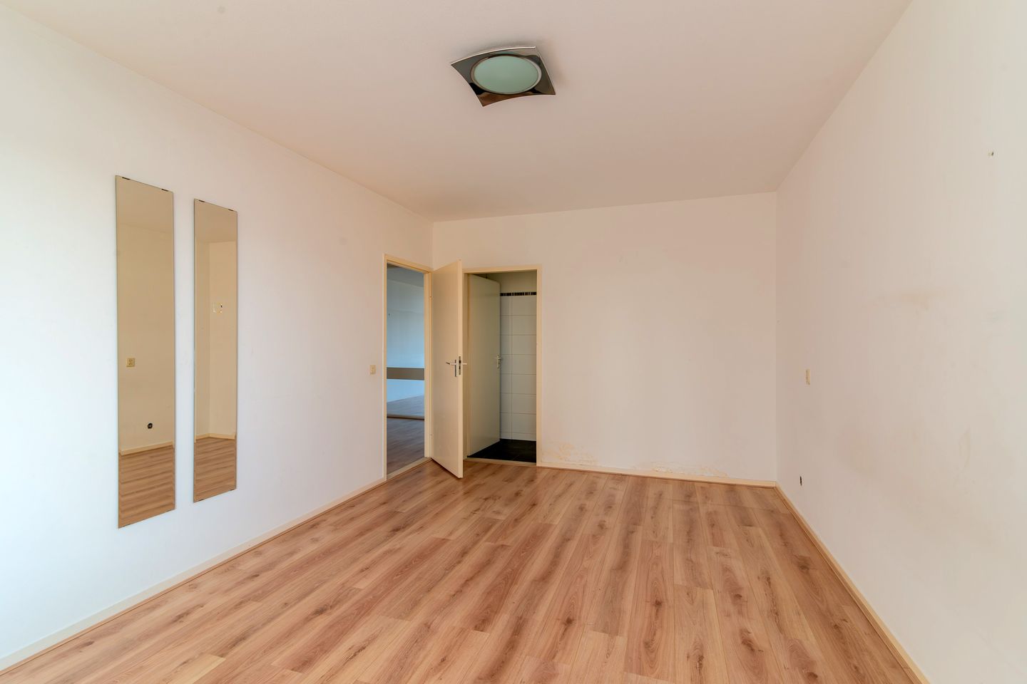 Bright and Comfortable Apartment in Central Eindhoven — 12