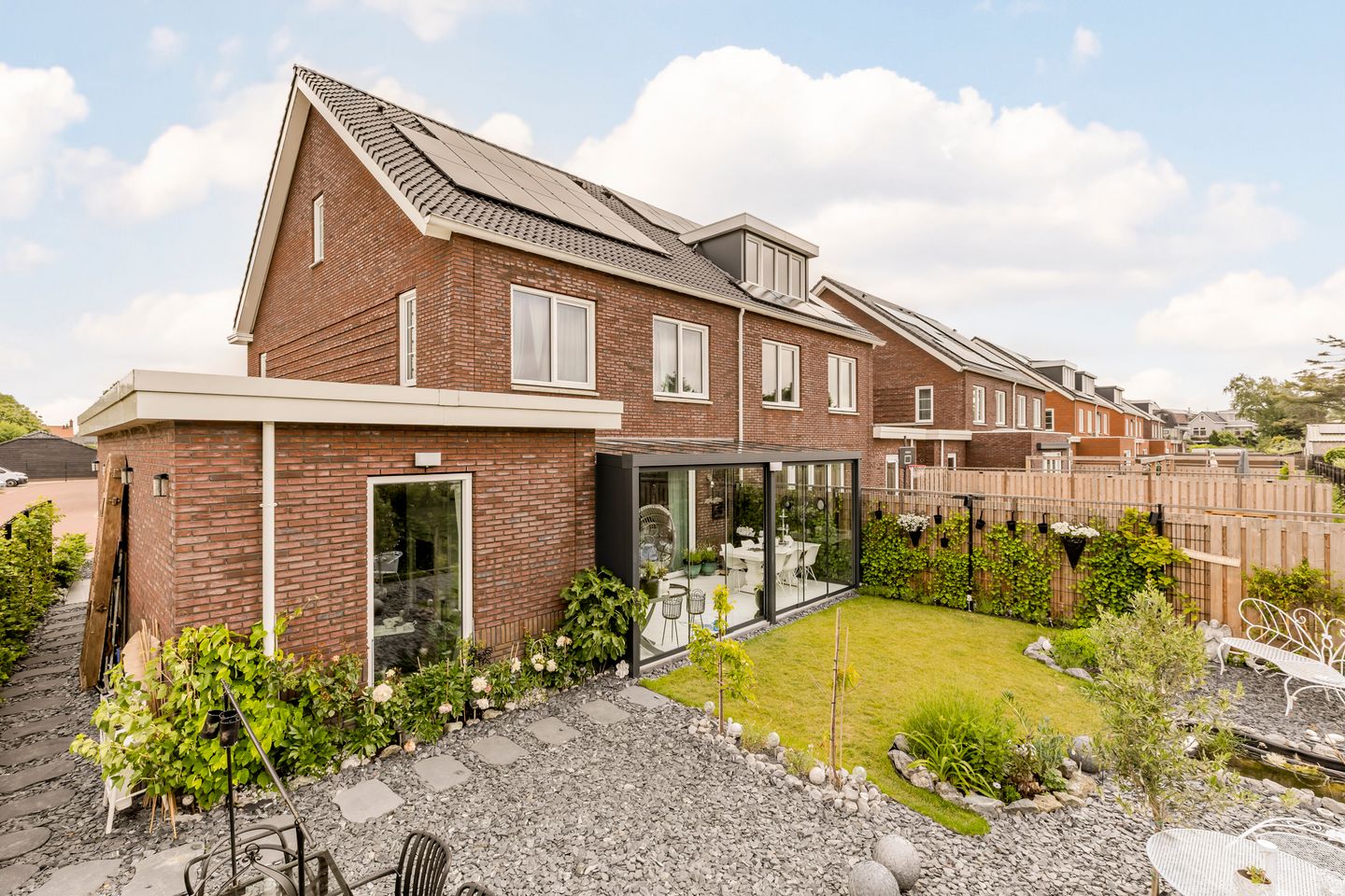 Foto 44 van Willem Maarsehof 33