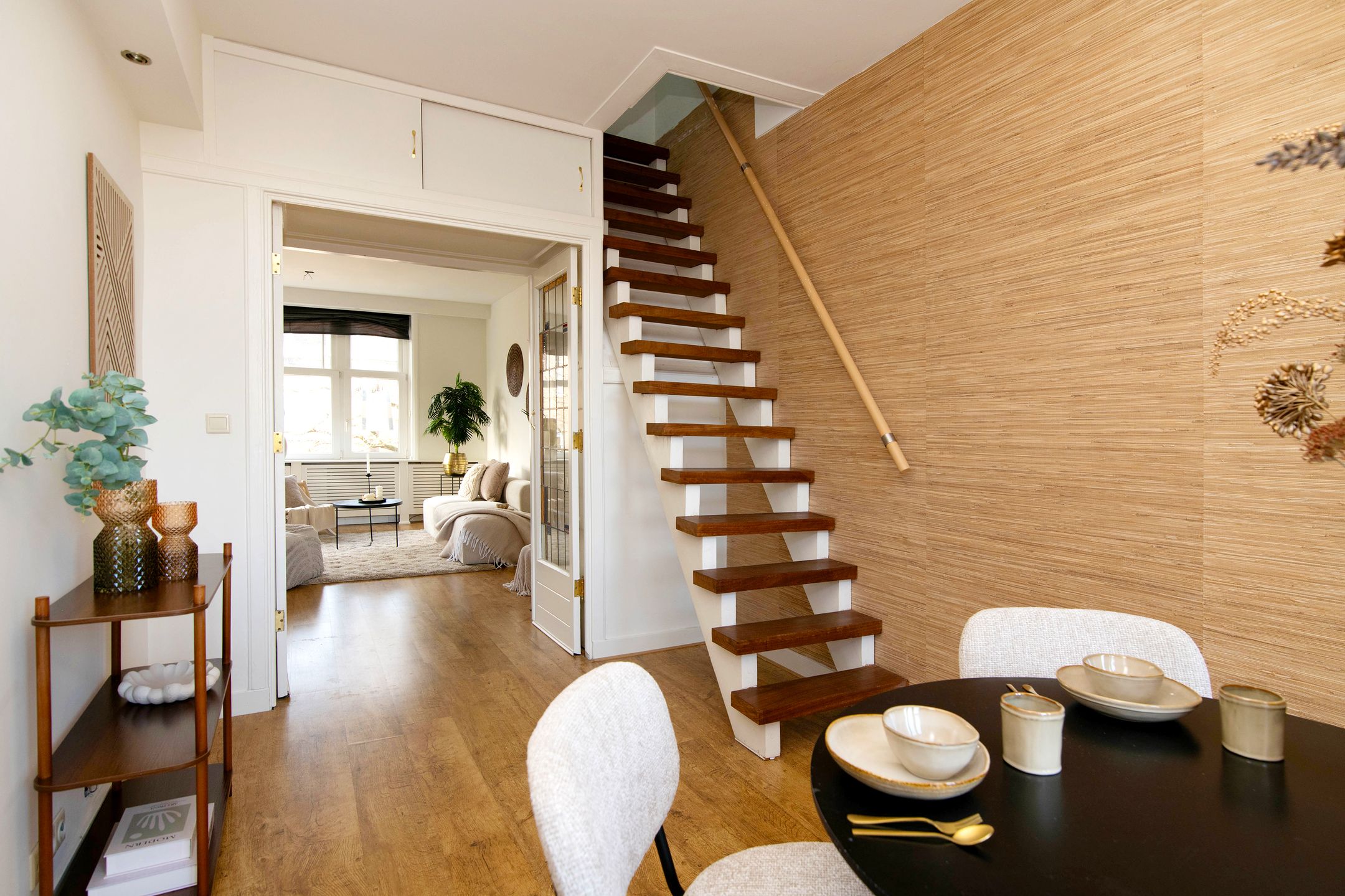 Charming light apartment with sunny balcony in De Baarsjes — 12