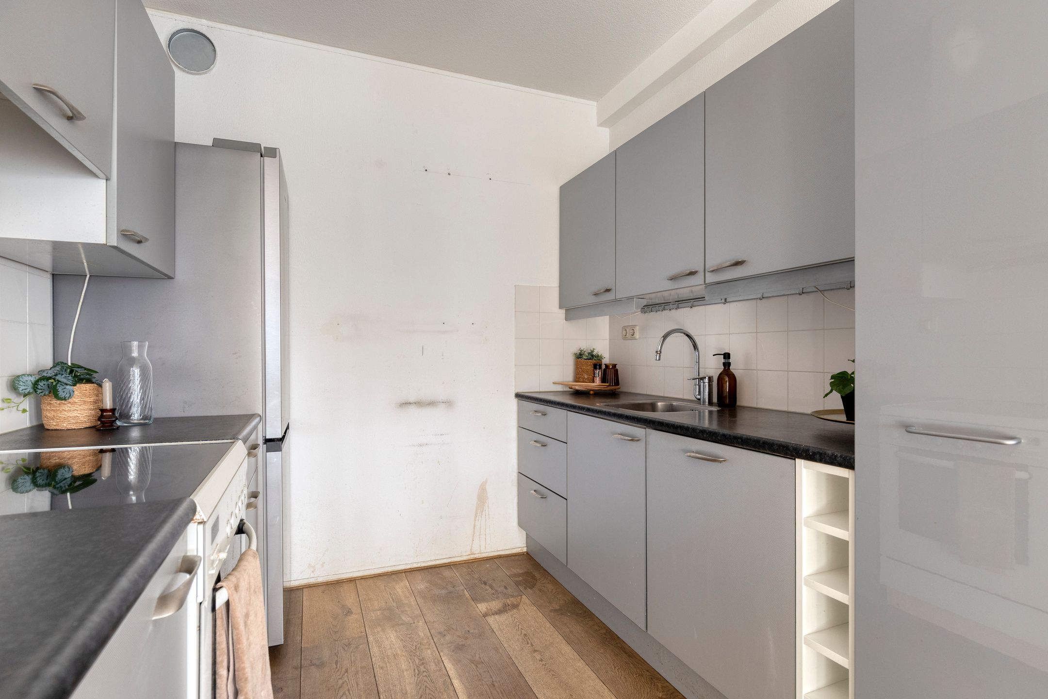 Spacious and Light 4-Room Apartment with Energy Label A in Amsterdam Nieuw West — 12