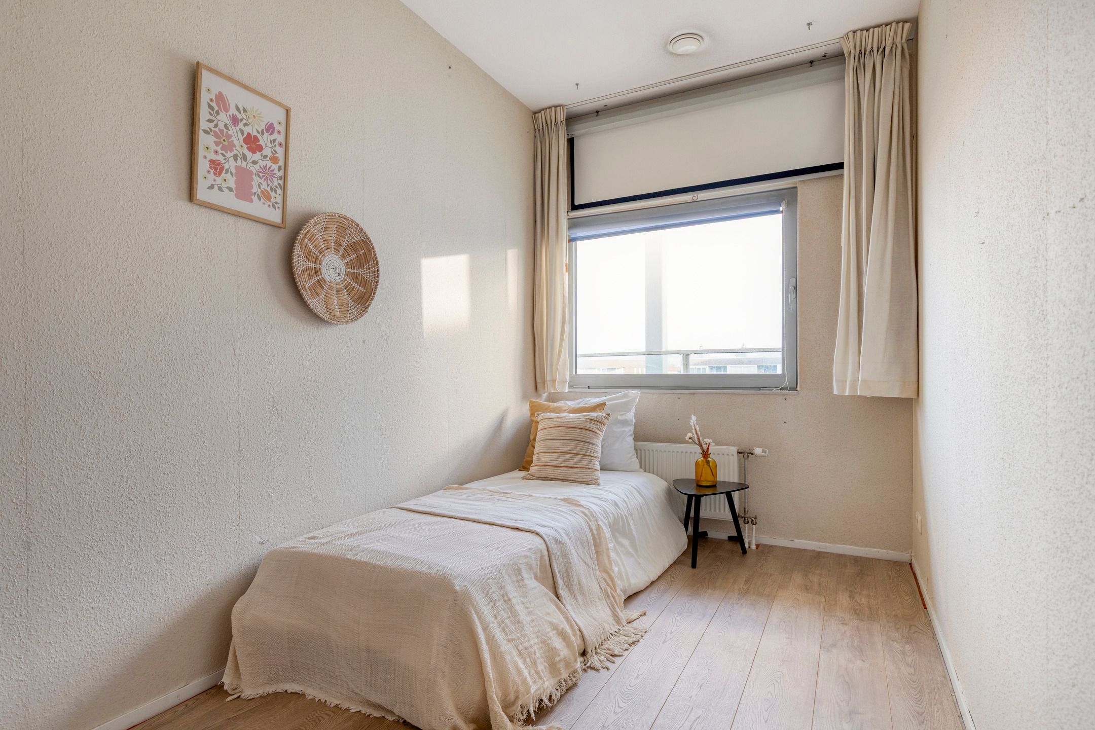 Spacious and Light 4-Room Apartment with Energy Label A in Amsterdam Nieuw West — 18