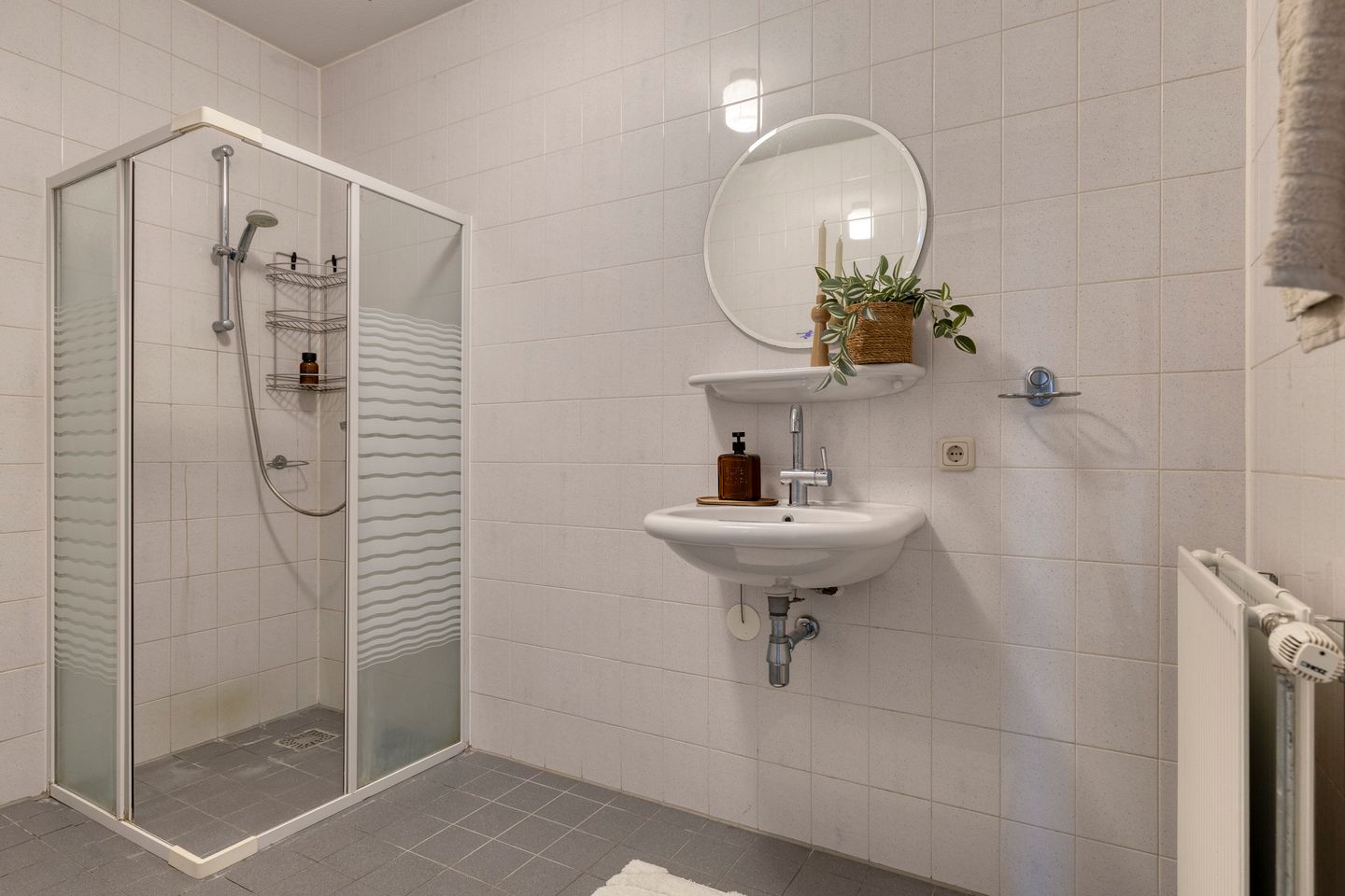 Spacious and Light 4-Room Apartment with Energy Label A in Amsterdam Nieuw West — 20