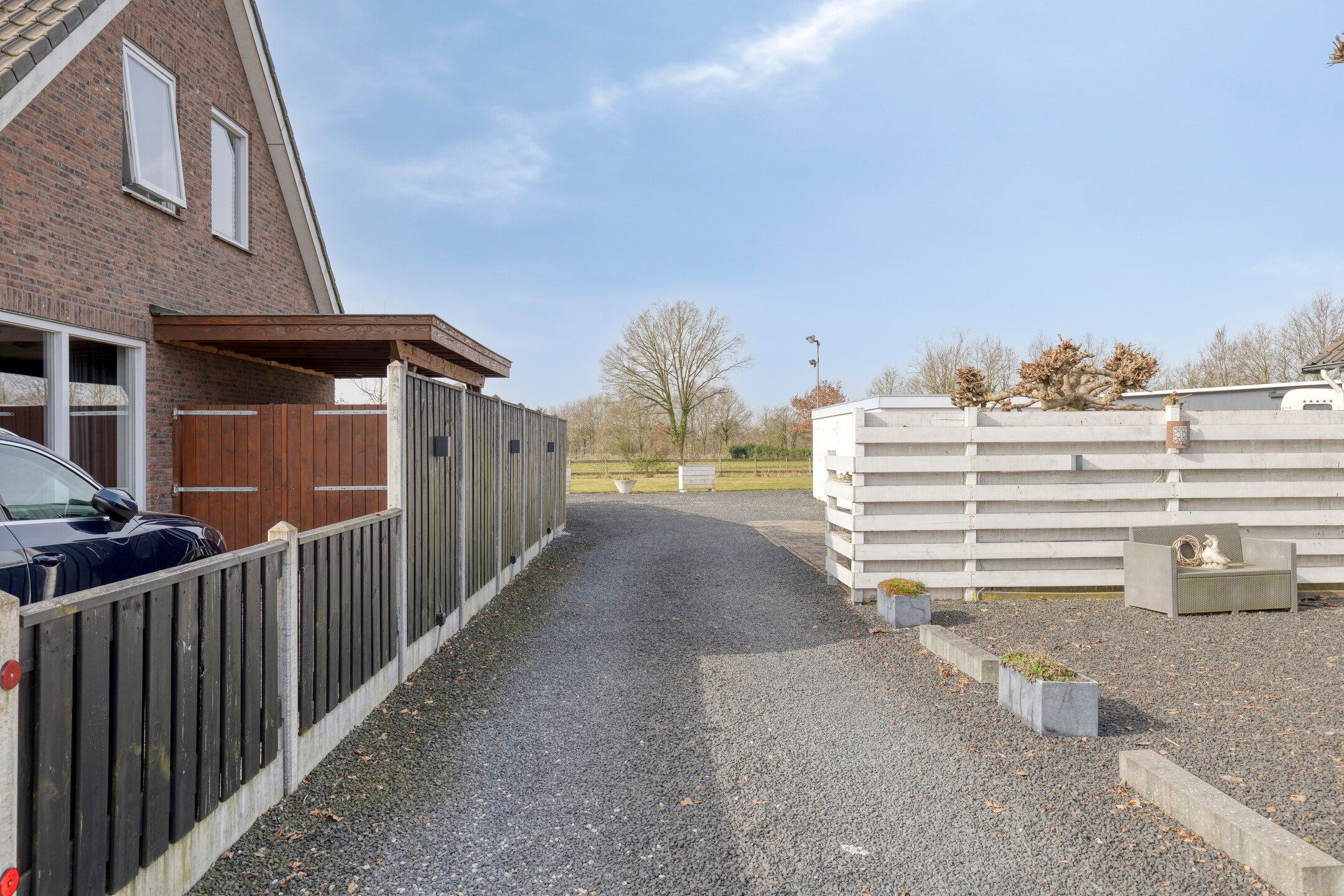 Spacious detached family home with large garden and potential in Malden — 52
