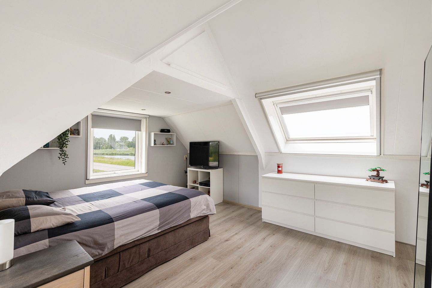 Photo 44 of Kanaalweg Oostzijde 184