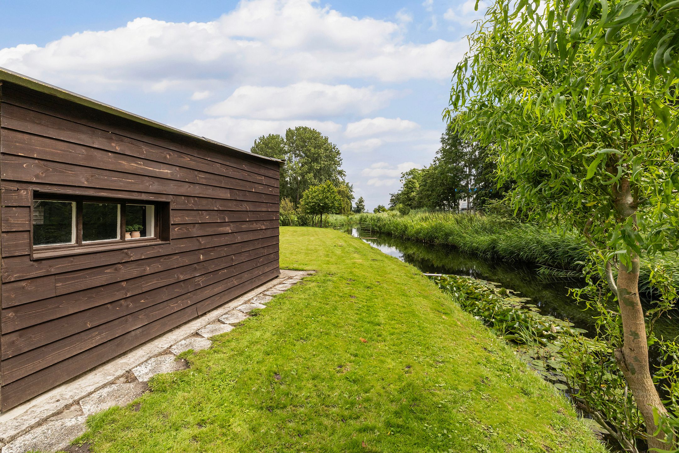 Photo 66 of Kanaalweg Oostzijde 184