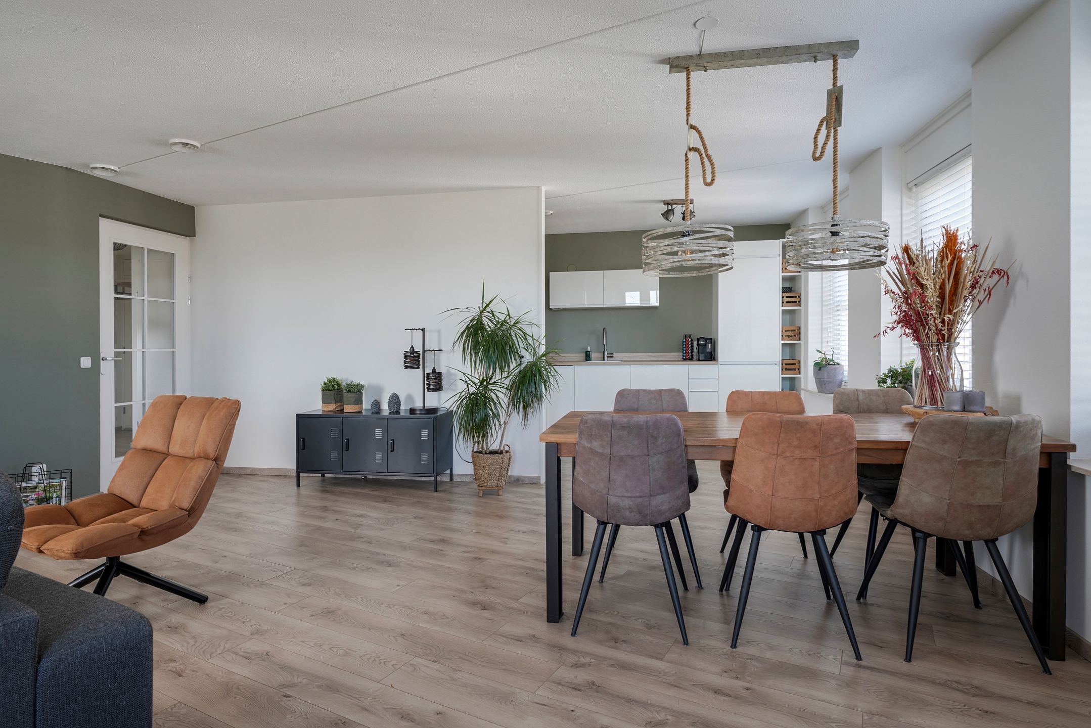 Spacious corner apartment with stunning views and private parking in Brandevoort — 16