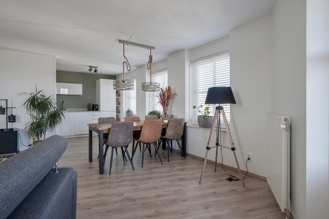 Spacious corner apartment with stunning views and private parking in Brandevoort — 14