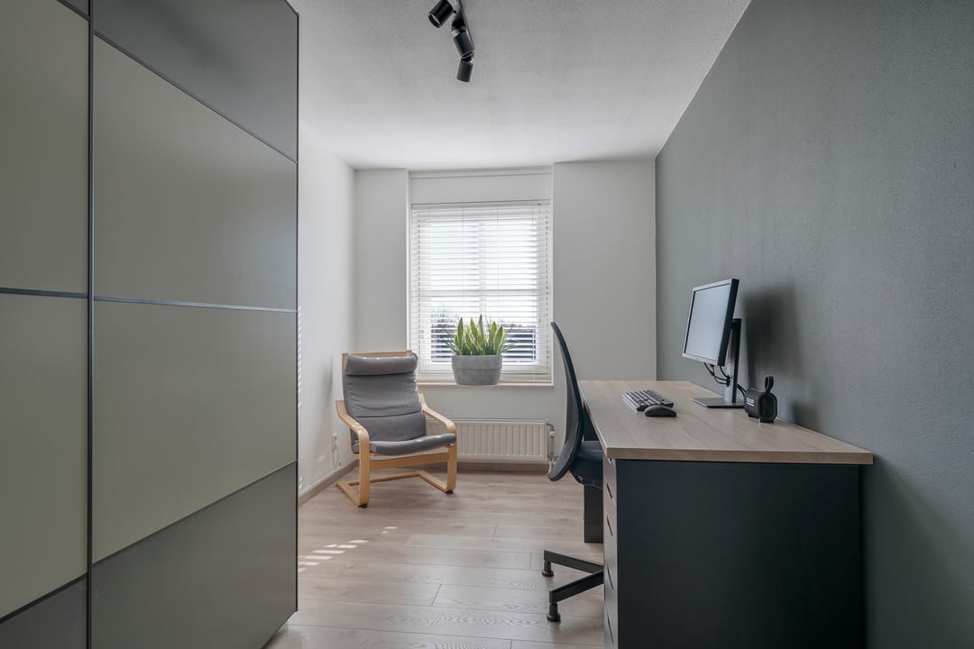 Spacious corner apartment with stunning views and private parking in Brandevoort — 20