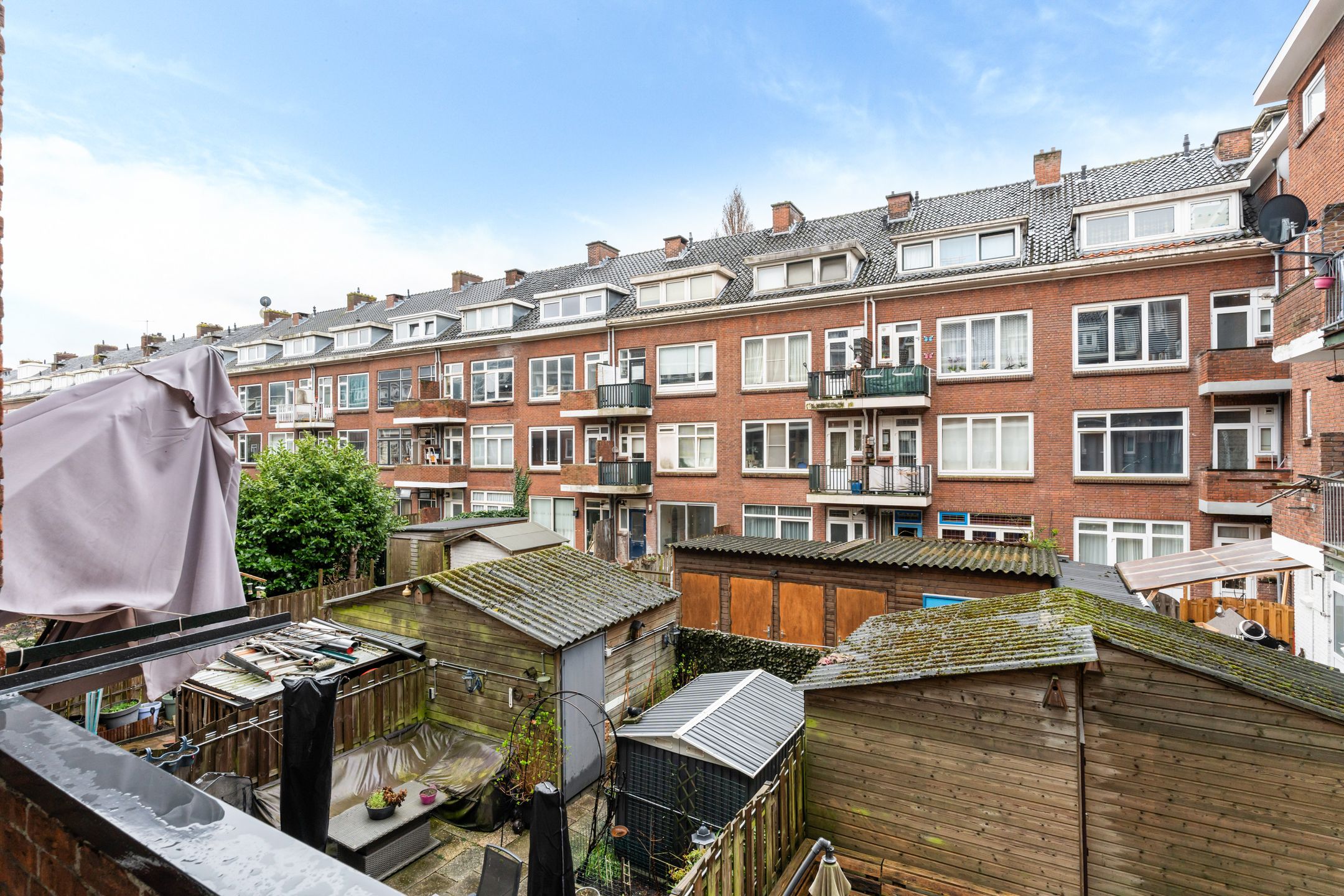 Renovated 5-room upstairs apartment with balcony in Rotterdam Oud Mathenesse — 19