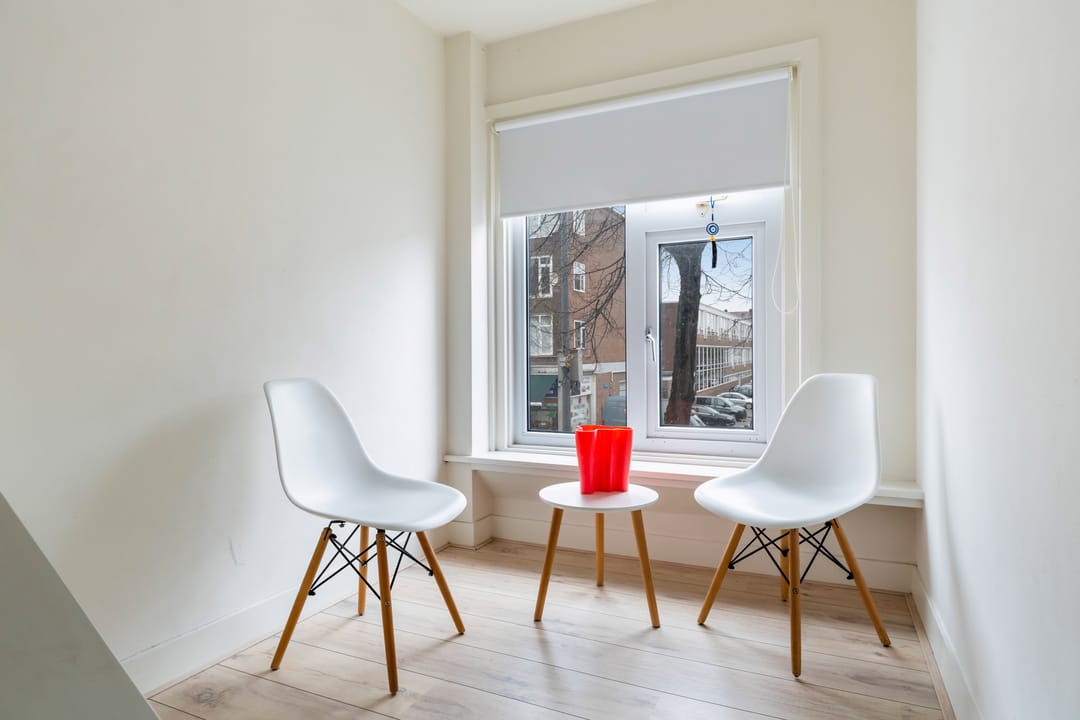 Renovated 5-room upstairs apartment with balcony in Rotterdam Oud Mathenesse — 20