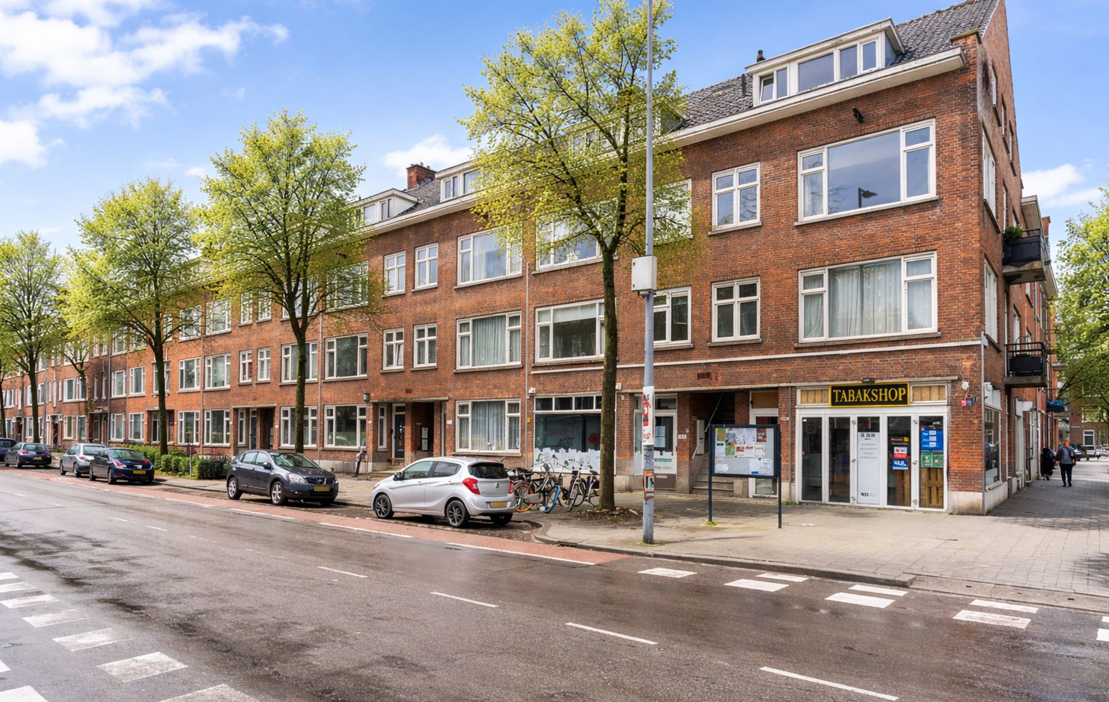 Renovated 5-room upstairs apartment with balcony in Rotterdam Oud Mathenesse — 51