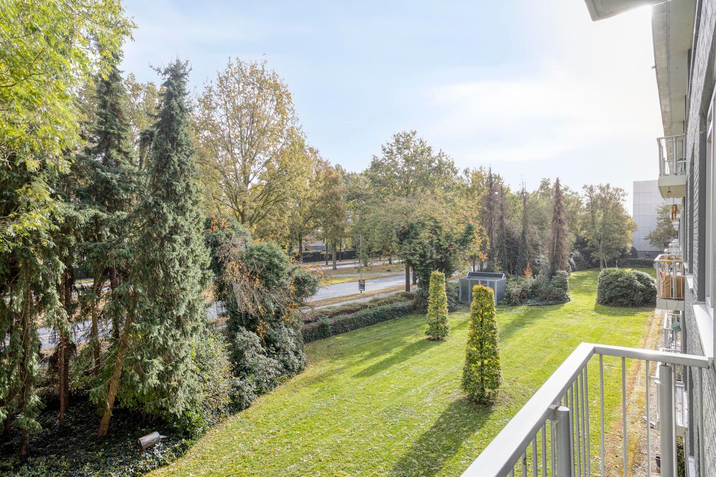 3-room apartment with two balconies and green views in Eindhoven — 12