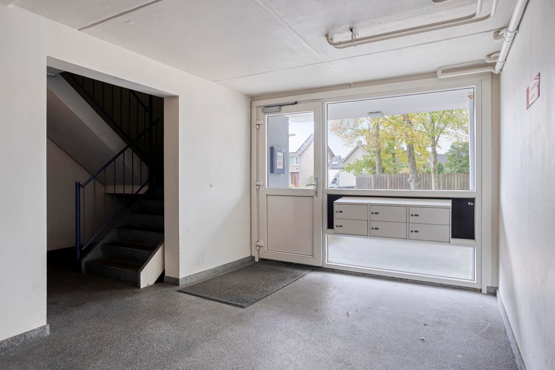3-room apartment with two balconies and green views in Eindhoven — 26