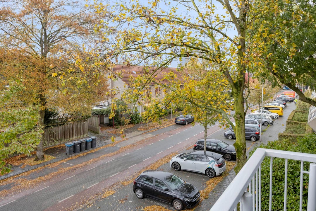 3-room apartment with two balconies and green views in Eindhoven — 19