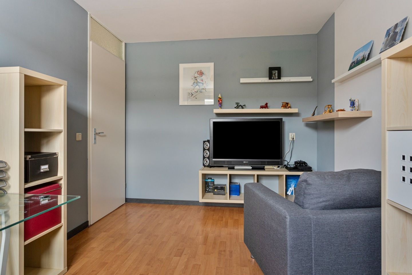 Move-in ready energy efficient extended terraced home with luxury finish and sunny garden — 15