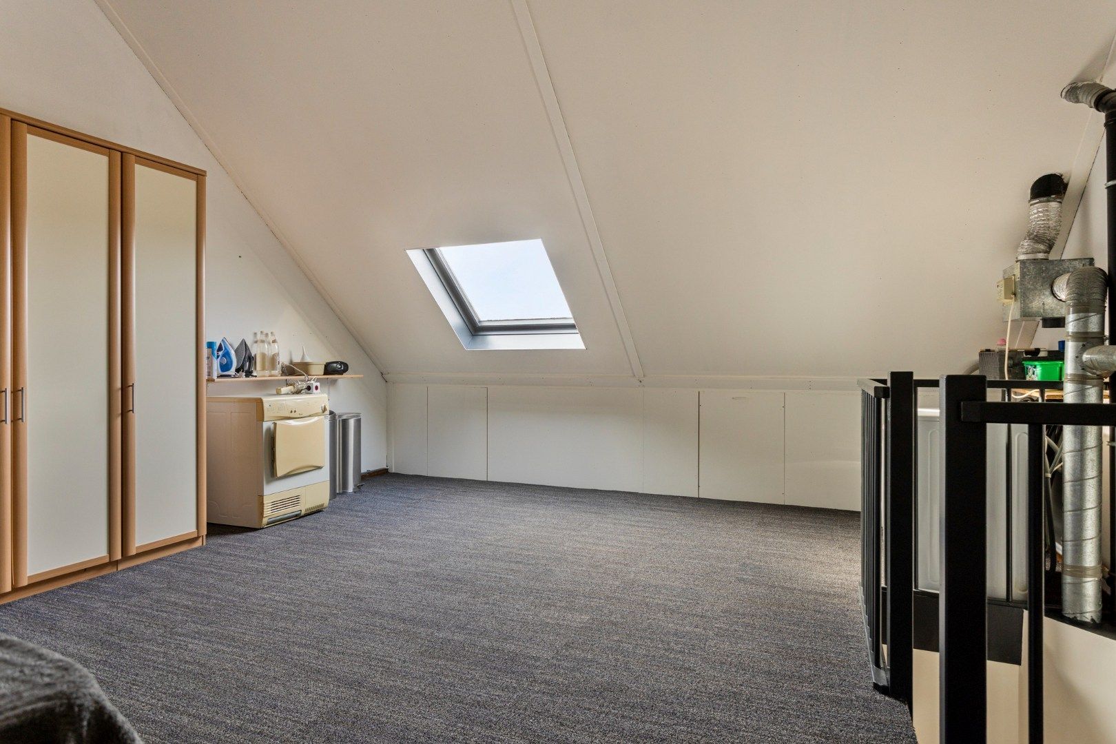 Move-in ready energy efficient extended terraced home with luxury finish and sunny garden — 17