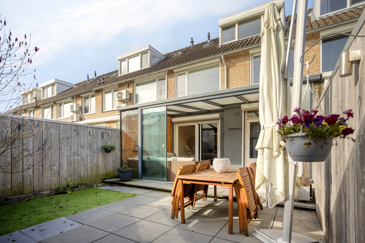 Foto 44 van Liesbergstraat 19