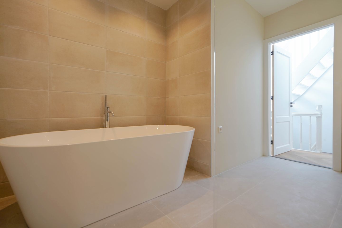 Foto 49 van Koningin Emmakade 33