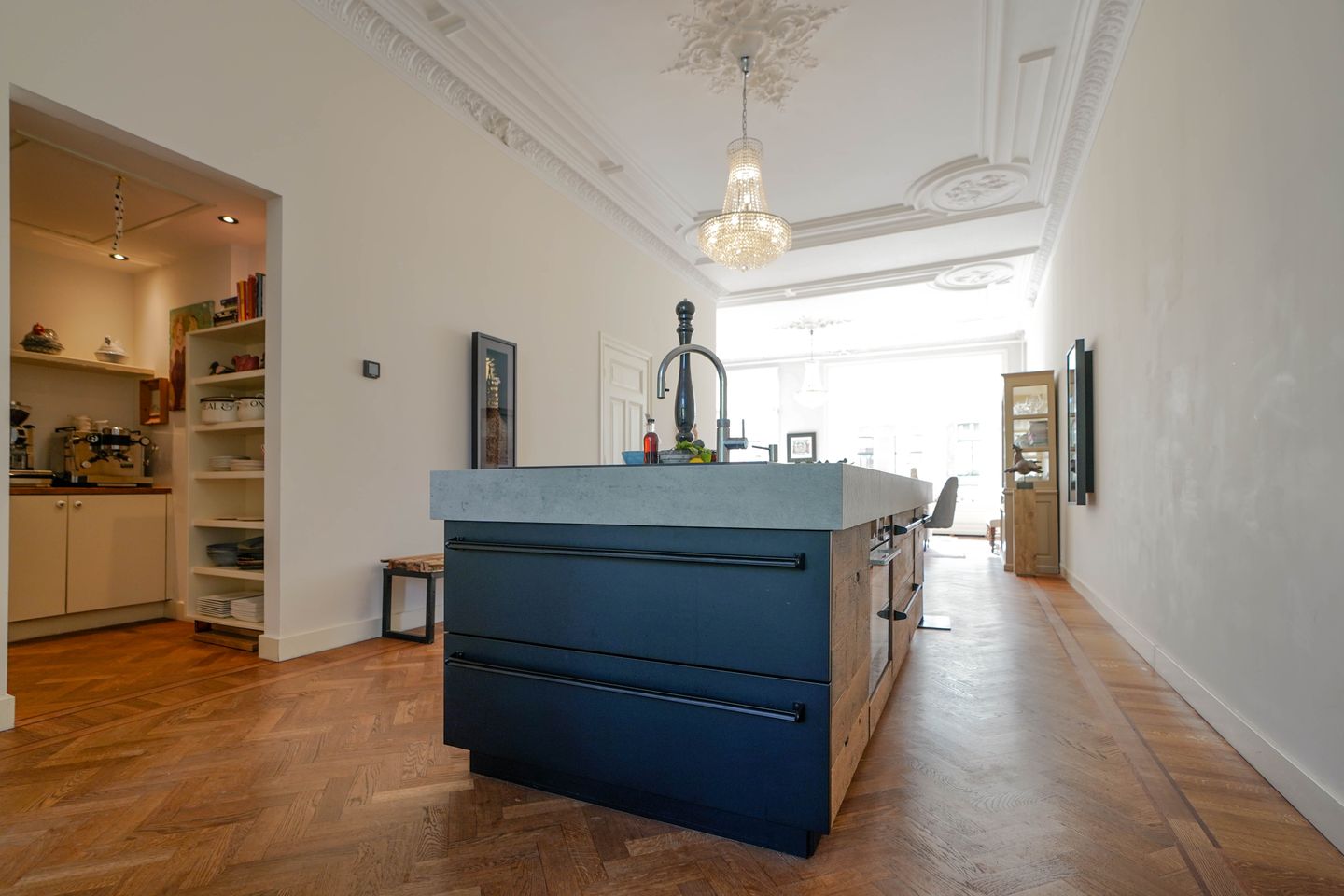 Photo 35 of Bankastraat 145