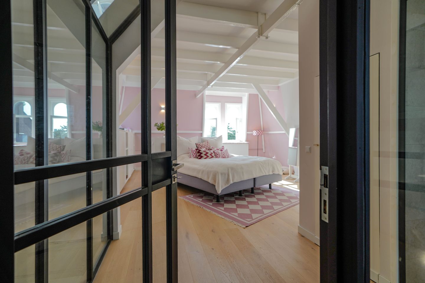 Photo 64 of Bankastraat 145