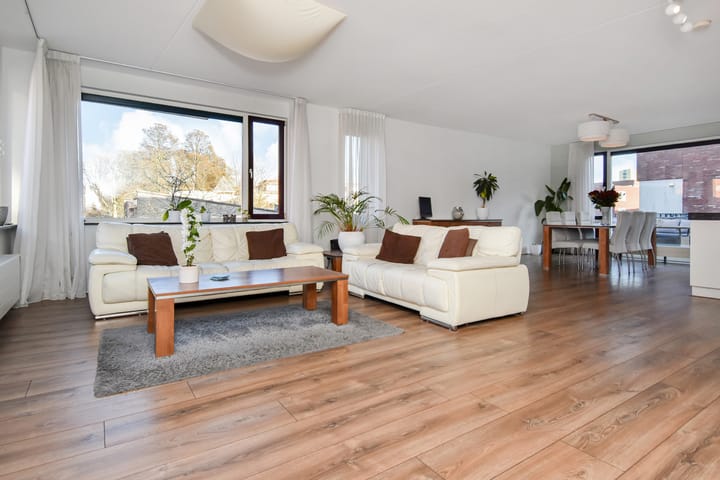 Oosterhesselenstraat 590