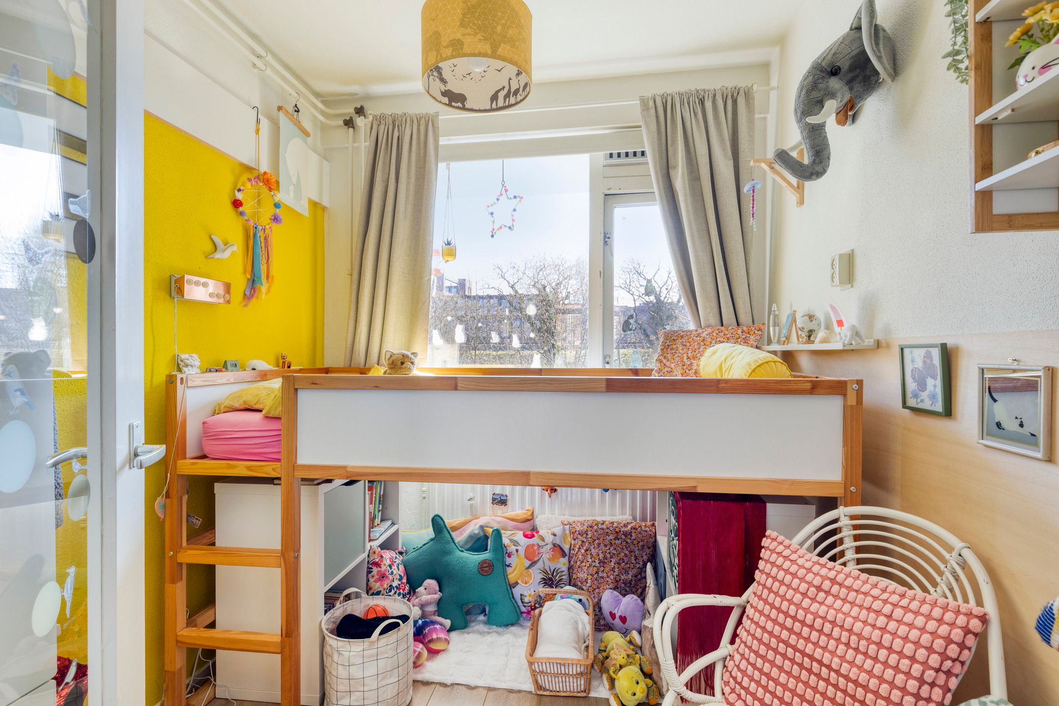 Foto 21 van K. de Vriezestraat 17