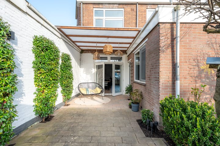 Photo 4 of Ampèrestraat 1