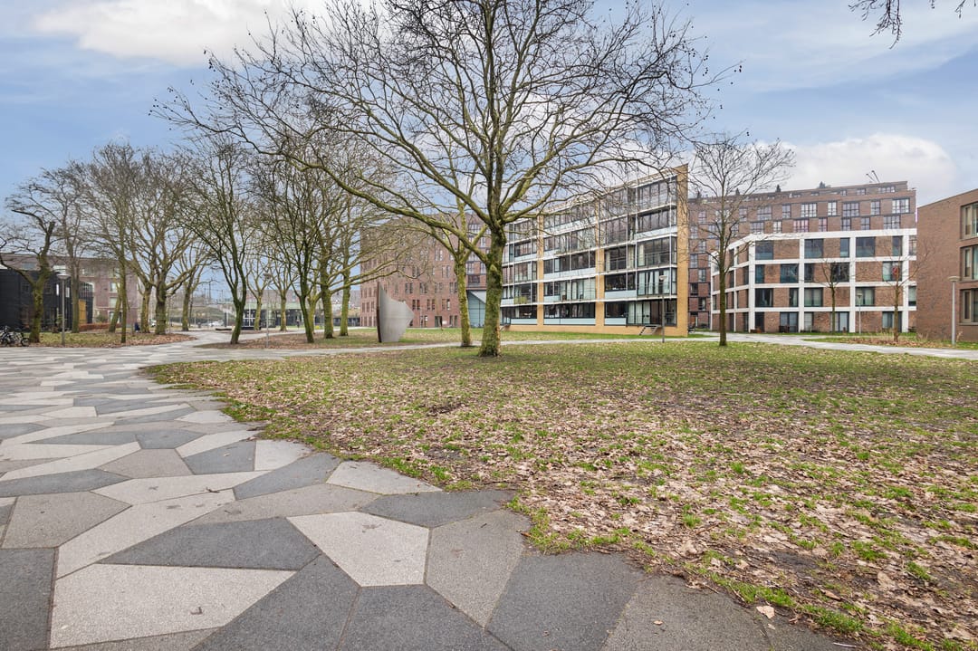 Spacious 1-Bedroom Apartment on Freehold Land in Amsterdam's Czaar Peterbuurt — 23