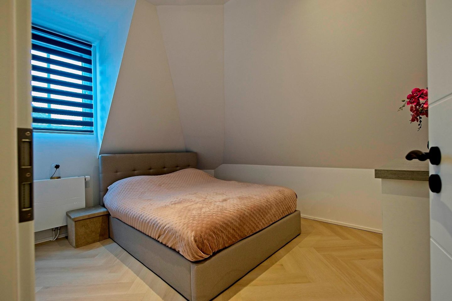 Foto 34 van Hoog Boveneind 12